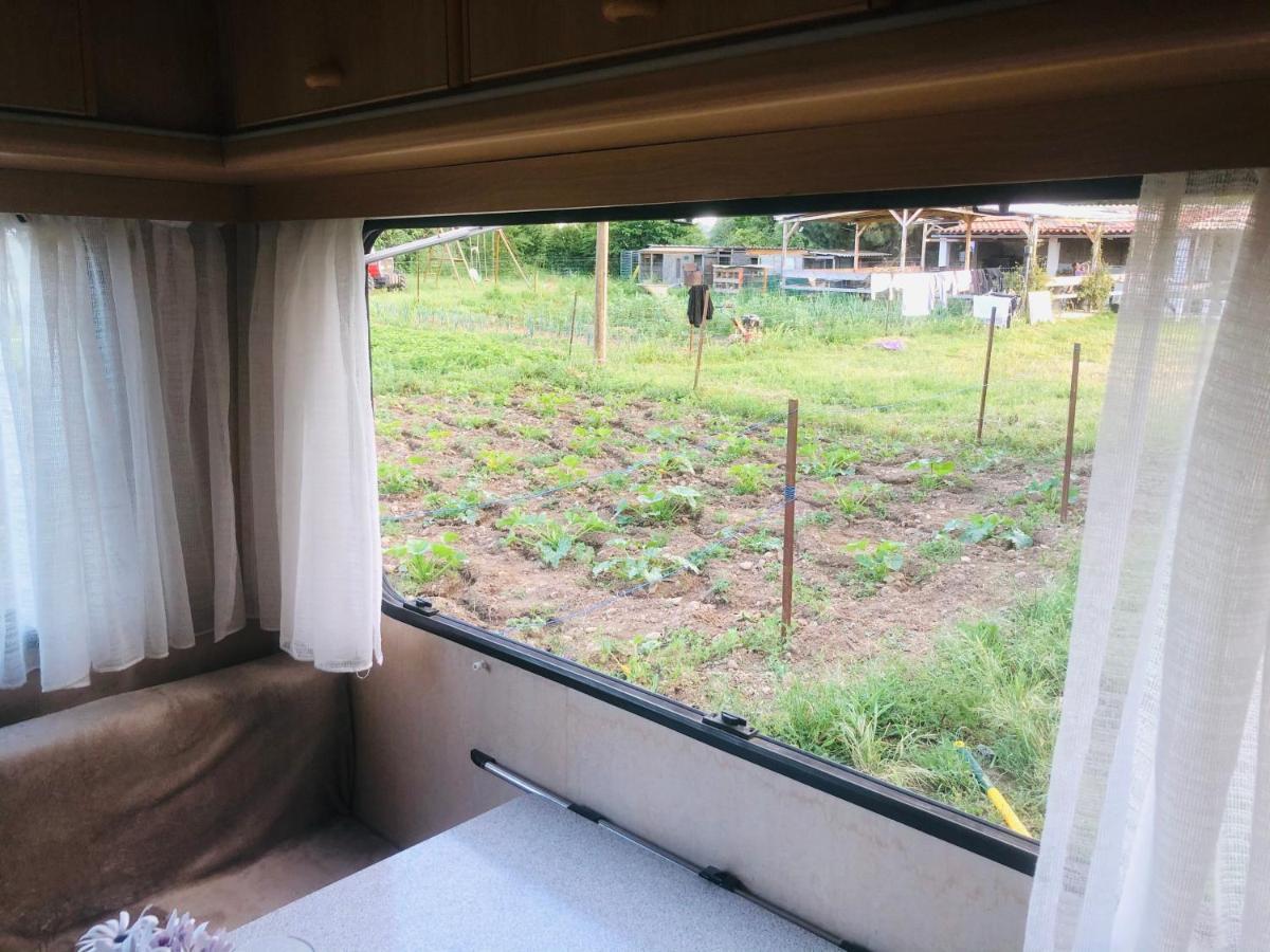 Camping La Ferme De Rotani *